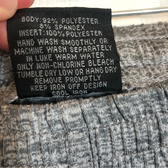 Colosseum University of Louisville Shorts Men’s Small - Picture 5 of 8